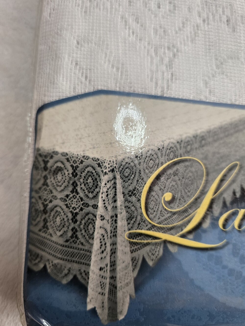 Starcrest Lace Tablecloth Oblong Size 54" x 72" White Polyester Vintage - Picture 2 of 4